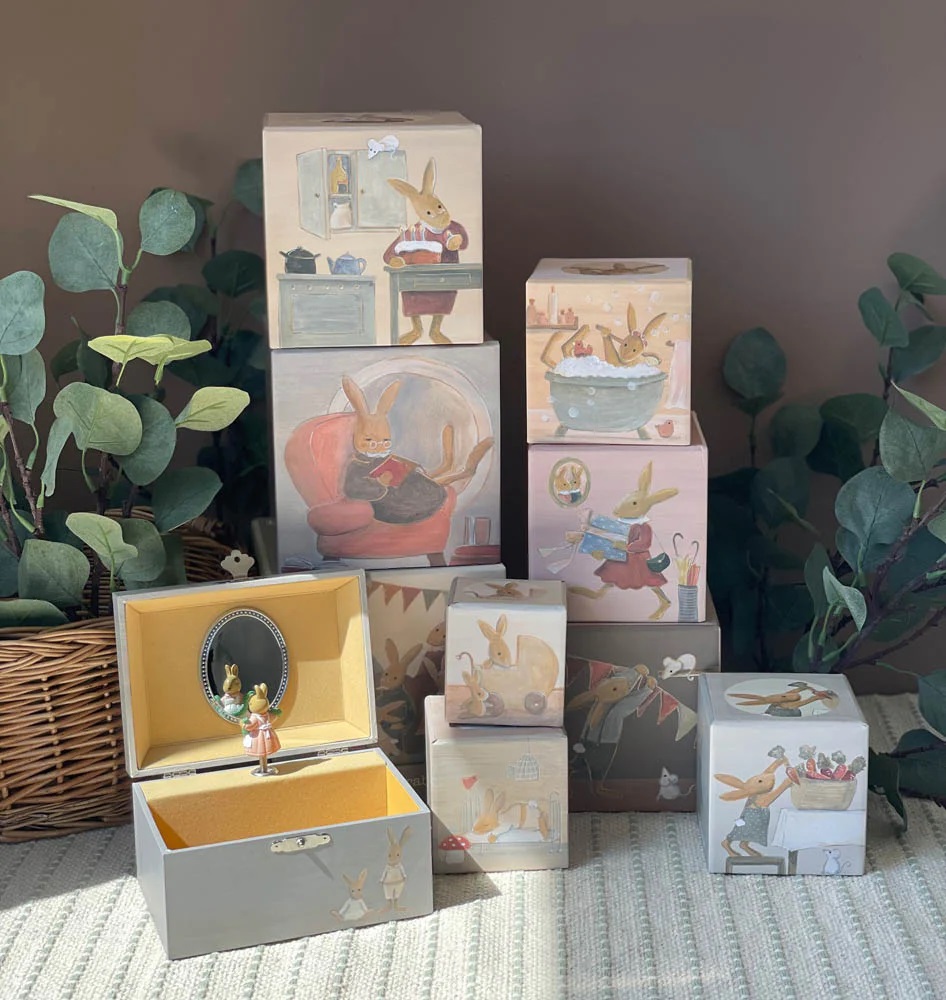 Egmont Toys Музична скринька для прикрас Родина Кролика
